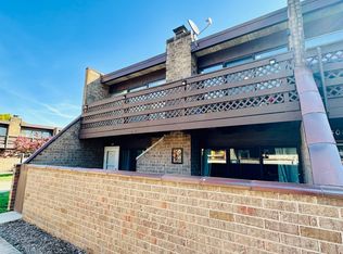 507 Kenneth Cir #507, Elgin, IL 60120