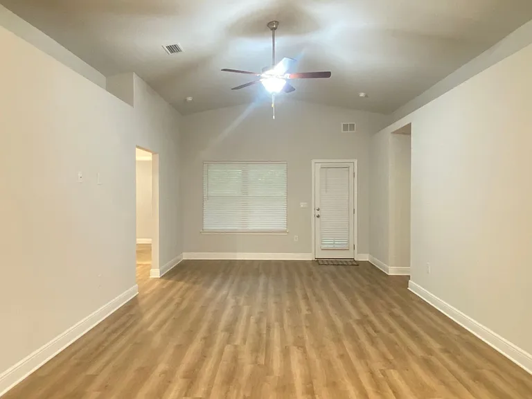 12139 Emerald Heights Ln — Photo 36