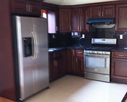 5th image of 195-50 44 Ave
