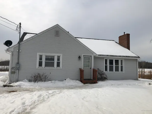 110 Hill Rd, Clinton, ME 04927