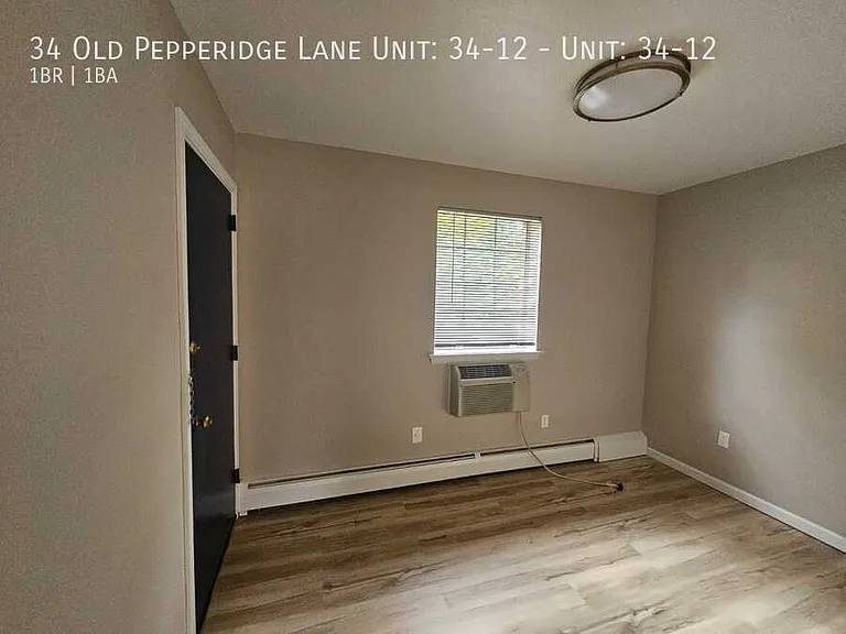 34 Old Pepperidge Ln #12 — Photo 4