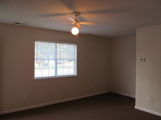 2nd image of 306 Taylor Pl