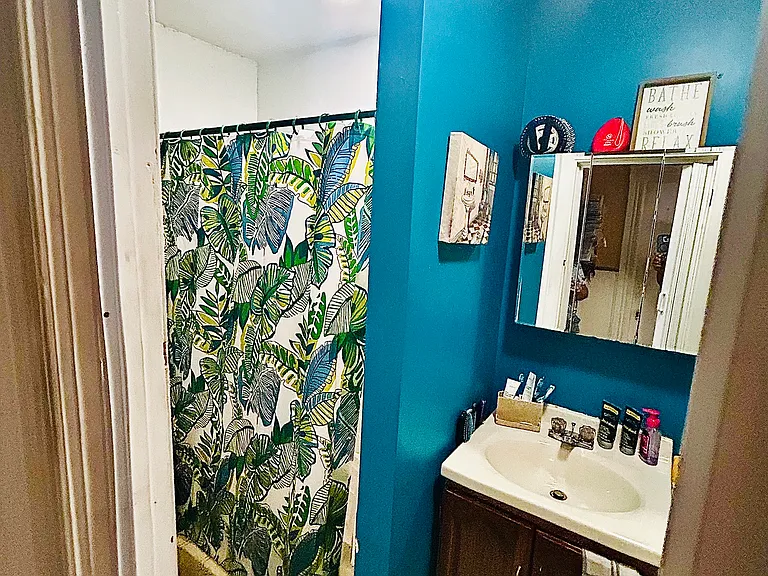 211 Vernon St #1 — Photo 6