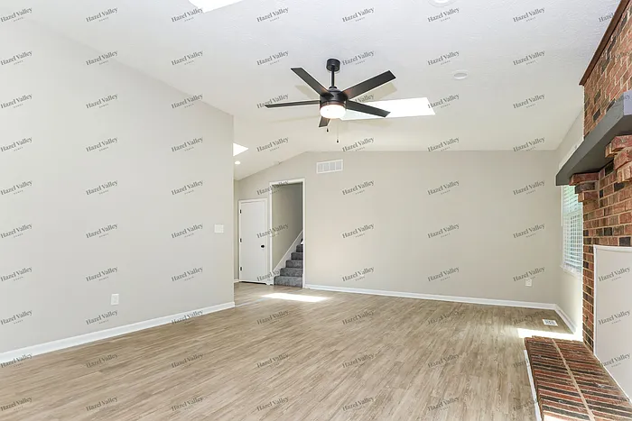 1214 Nouvelle Dr — Photo 7
