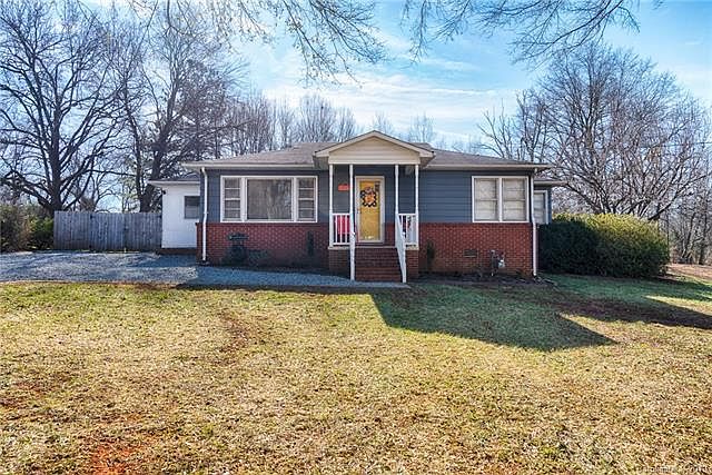 1st image of 2206 Dale Ave