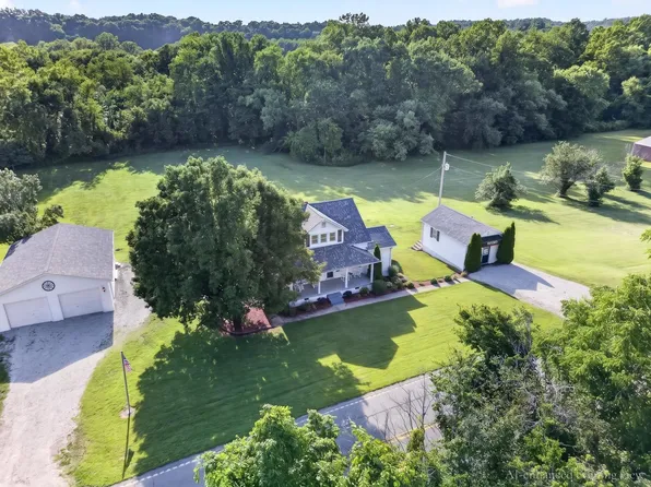 5348 State Route 1, Argillite, KY 41121