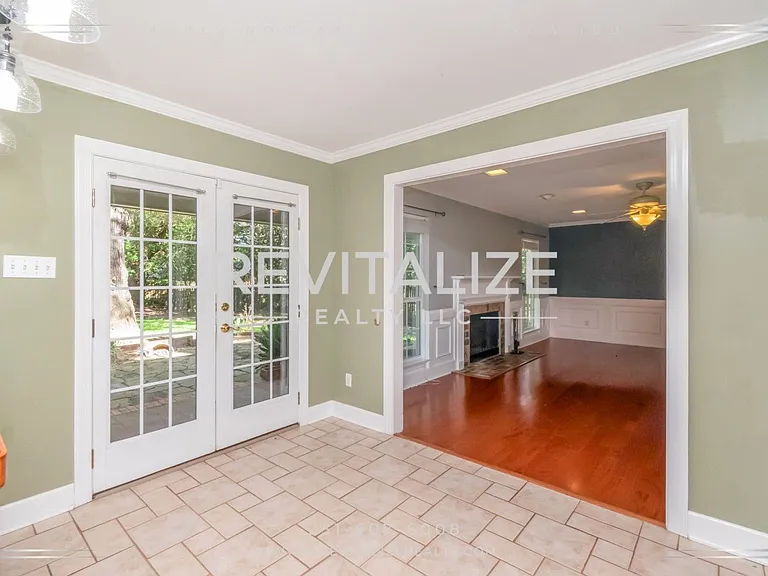 2949 Cloverland Ct — Photo 18