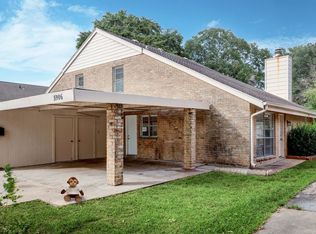 5906 Golden Forest Dr, Houston, TX 77092