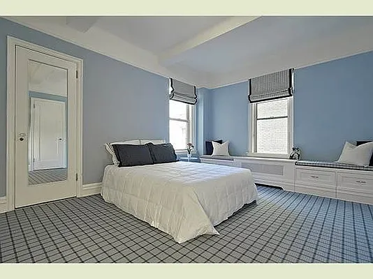 Sold by Stribling | media 2