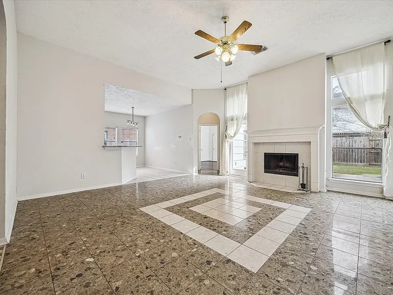 119 Lissa Ln — Photo 11