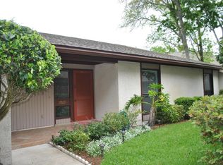 10121 Leisure Ln S, Jacksonville, FL 32256