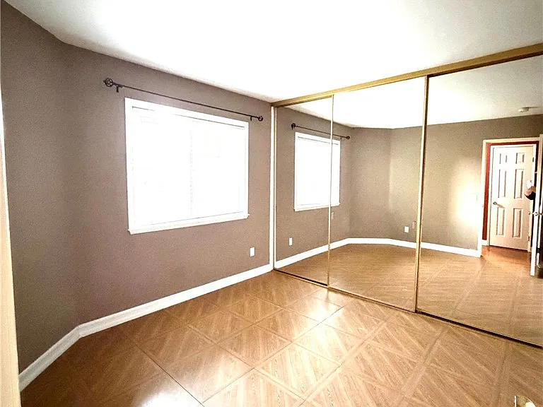 2812 W Pondera St — Photo 8