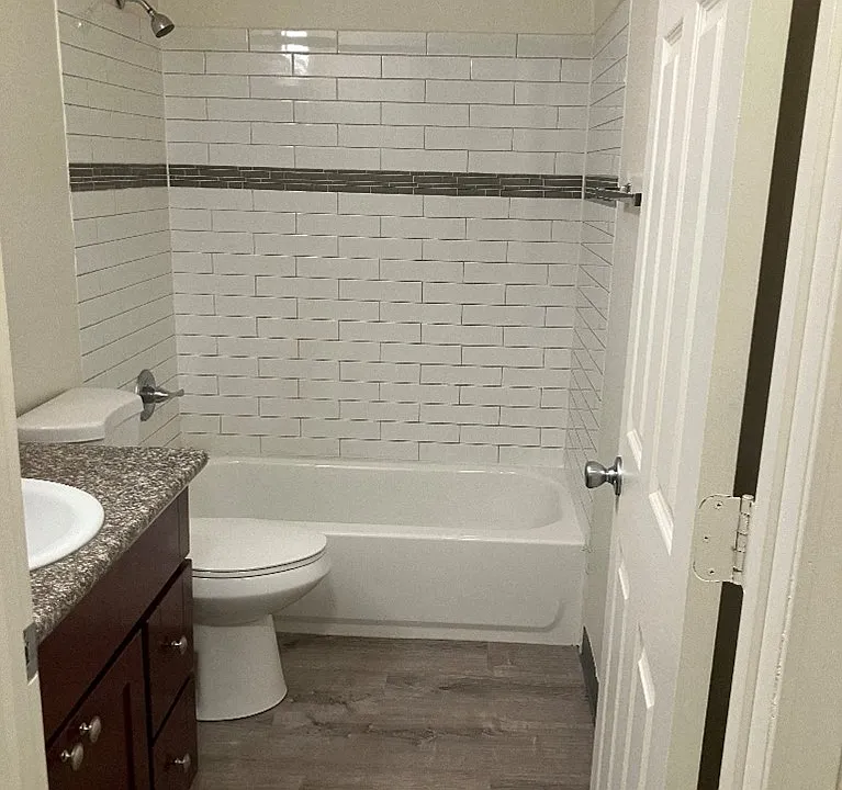 9151-9151 SE Crystal Springs Blvd #9151
