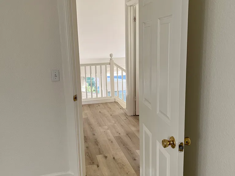 525 Wicklow Dr — Photo 82