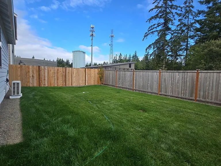 2700 Wonderland Way — Photo 39
