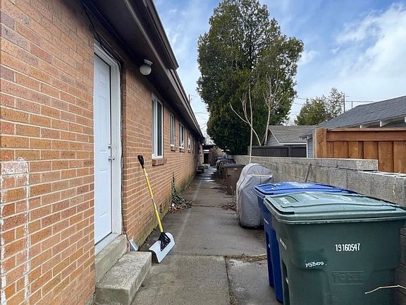 3rd image of 1530 S Park St #A