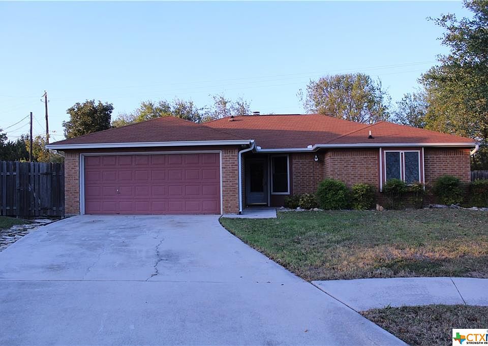 1st image of 415 Baumann Dr