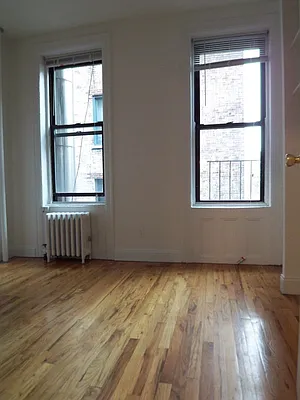 Rented by Compass | media 12