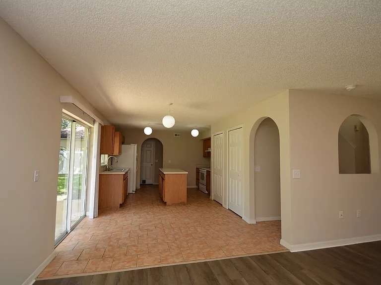 47 Buttermill Dr — Photo 8