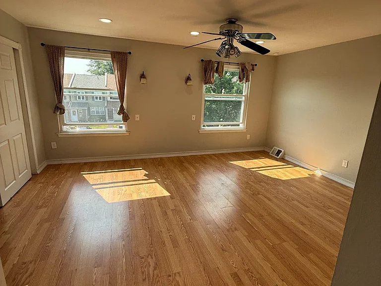 5137 Euston Ct — Photo 10