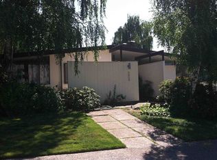 5809 NE 57th St, Seattle, WA 98105