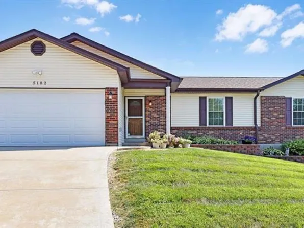 5182 Bristol Rock Rd, Florissant, MO 63033