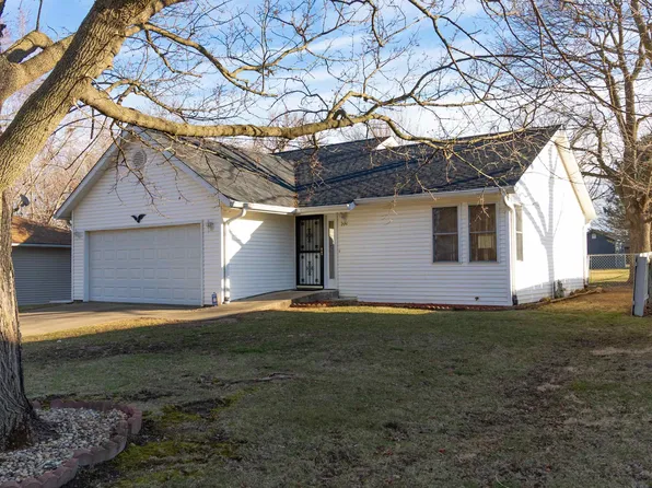 206 E Butternut St, Elmwood, IL 61529