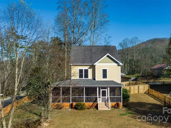 11 Forest Park Ln, Asheville, NC 28803