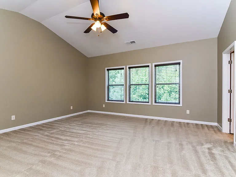 1694 Maplecliff Way — Photo 11