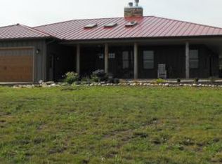 874 N 1st Rd, Baldwin City, KS 66006