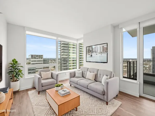 8189 Cambie St #2407, Vancouver, BC V6P 0G6