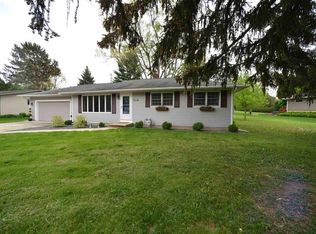 4555 Linden Dr, Windsor, WI 53598