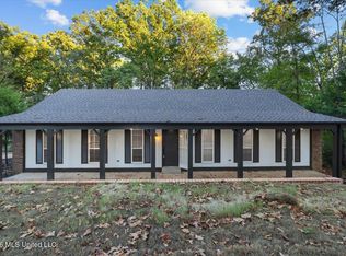 2398 Placid Cv, Nesbit, MS 38651