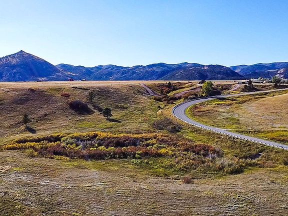 3rd image of 6747 Bear Gulch Rd