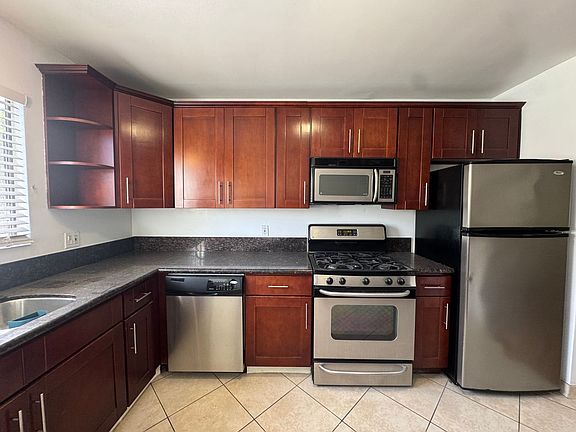 2nd image of 12157 Chandler Blvd #Ff0f5f236