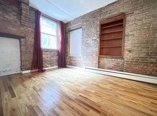 89 Clay St #1G, Brooklyn, NY 11222