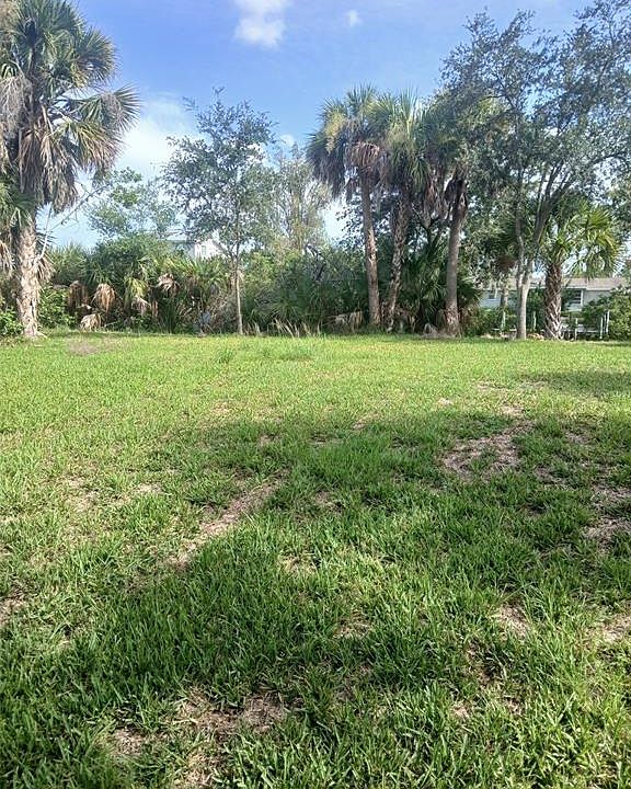 1st image of Hilolo Ln Lot 32
