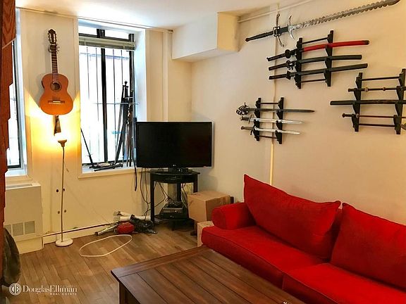 3rd image of 221 E 33rd St #1H'