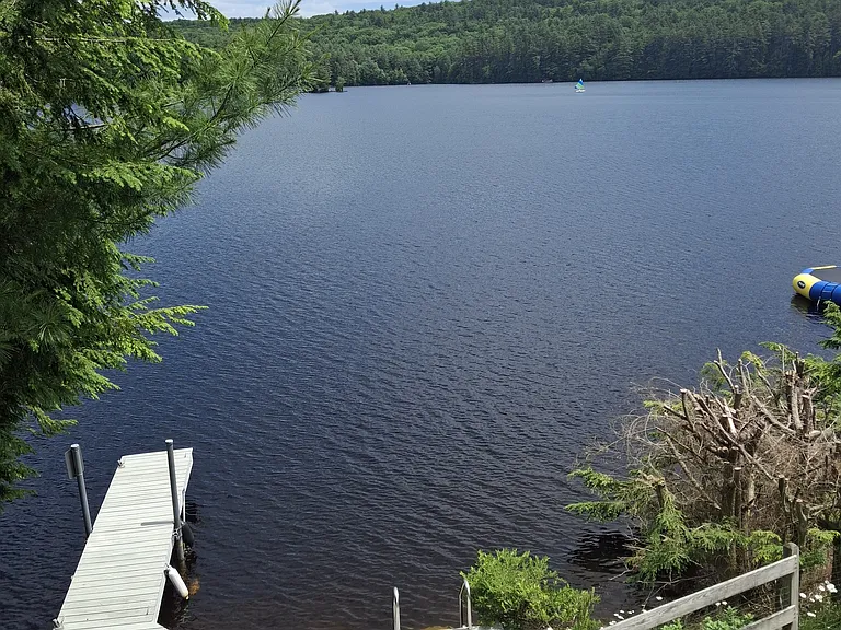 85 Winter Rd — Photo 2