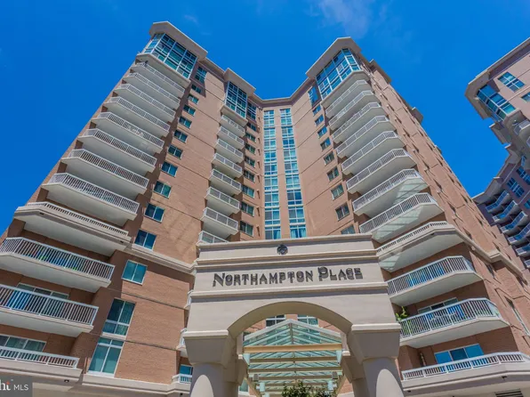 3101 Hampton Dr #1113, Alexandria, VA 22302