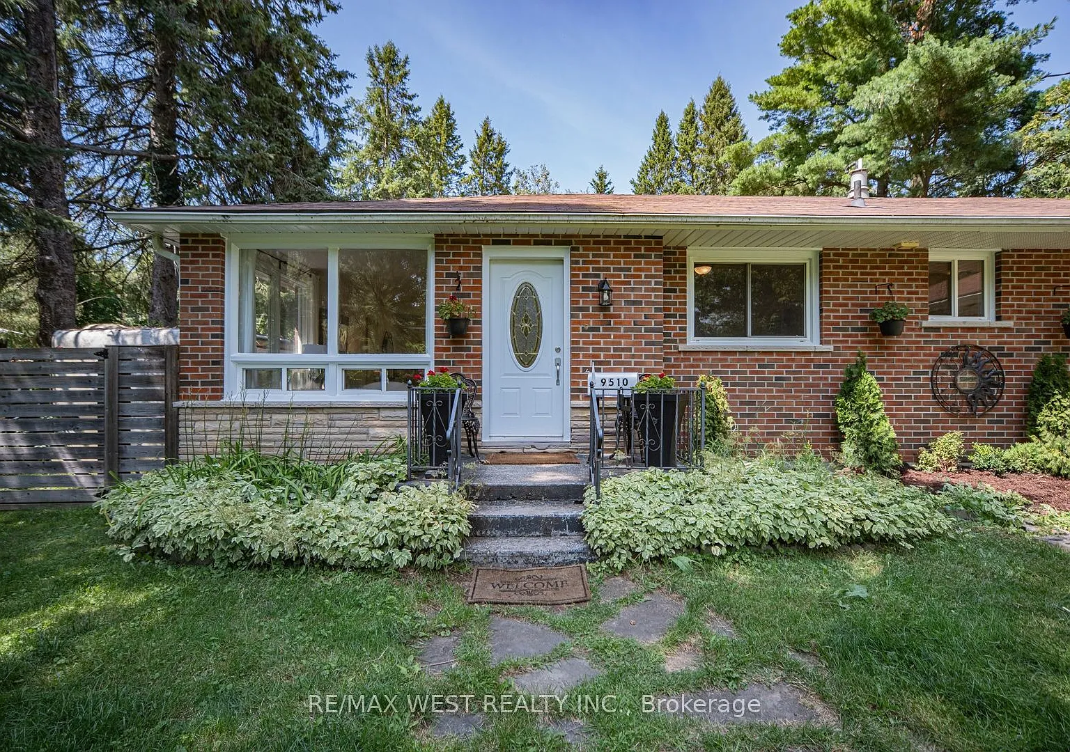 2 bed, $2,500 — Photo 2