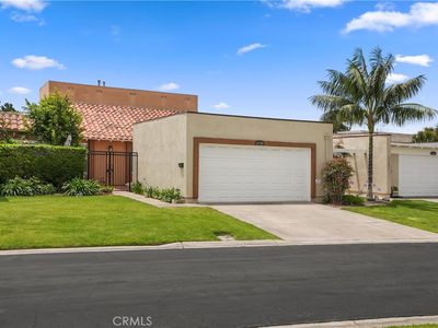 17735 Los Jardines W, Fountain Valley, CA, 92708