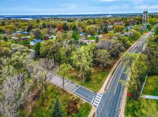 231 13th St, Hudson, WI 54016