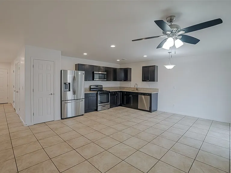 3850 N Teri Ct — Photo 8