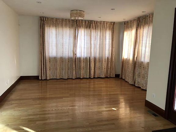 living/dinning room