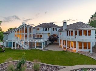 5200 S Jasmine Cir, Sioux Falls, SD 57108