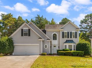 8917 Cedar Run Way, Charlotte, NC 28273