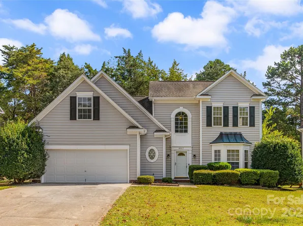 8917 Cedar Run Way, Charlotte, NC 28273