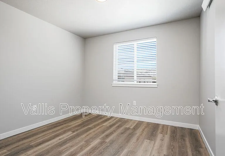 4374 Fisher Rd NE #204 — Photo 26