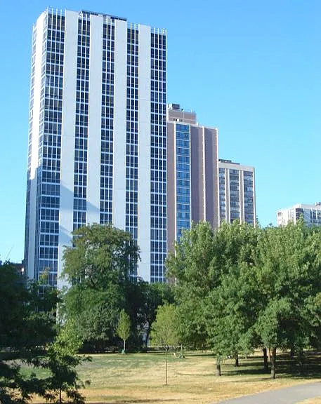 1555 N Dearborn Pkwy #7B — Photo 13